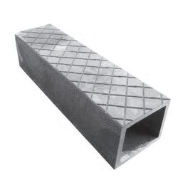 CAST IRON FOOTPATH SPOUT H=100 W=125 L=1000MM CLOSED