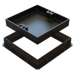GY KLINKERDEKSEL KM=450X450 VO=300X300 H=100 D400 GEURDICHT